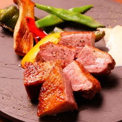 ミート酒場 ぼいす