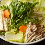 旬野菜を中心とした新鮮国産野菜を使用しております。