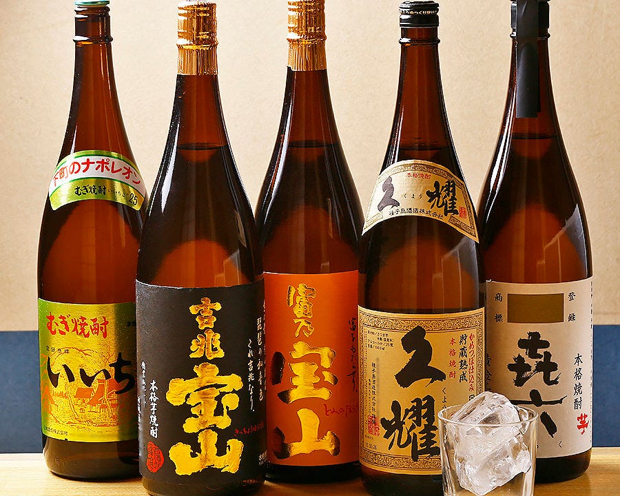 すし処 錦_焼酎も各種ございます。ボトルキープも可能です。