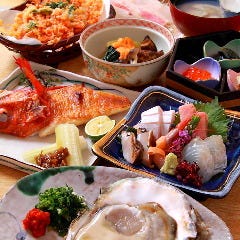 すし処 錦_【宴会×飲み会】接待にも最適。厳選した上質鮮魚料理が楽しめる『おまかせ会席』11,000円（税込）