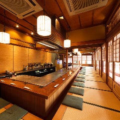 和風の空間で鉄板焼きディナー