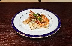 海鮮三種 ／ 神戸牛サーロインコース