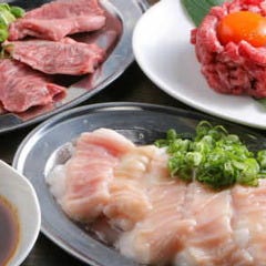 炭火焼肉 昭和ホルモン 十三店