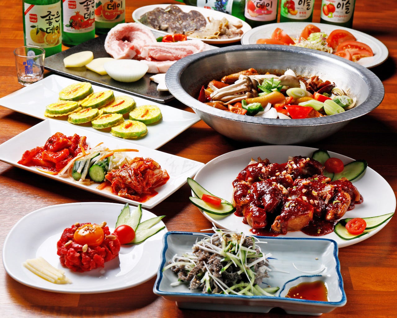 本格韓国料理が100種類越え！！