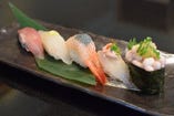 富山湾朝獲れの鮮魚を使用した寿司盛りを各種ご用意！