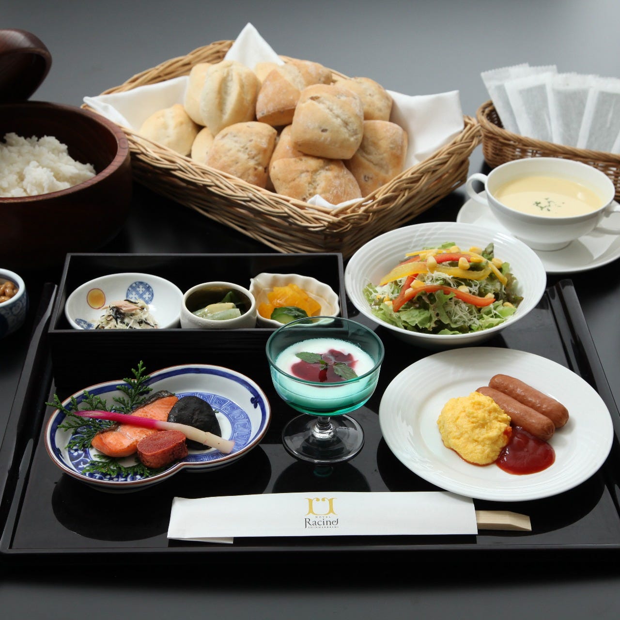 ホテル ラシーネ 新前橋 バイキング 宴会 慶事