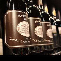 Francis Champagne ＆ Wine Bar