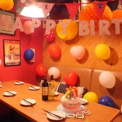 イベント 女子会プラン 誕生日会やデコ部屋に イタリアン個室バル サルーテ 梅田茶屋町 ぐるなび