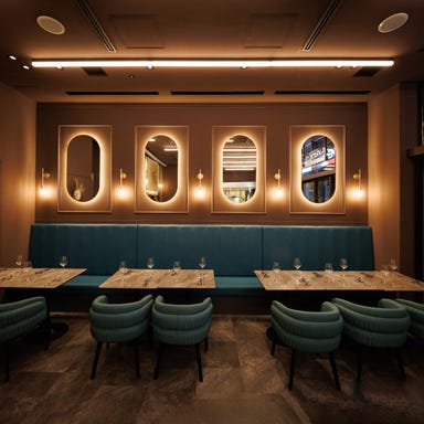 トラットリア セレーナ_落ち着いて過ごせる店内