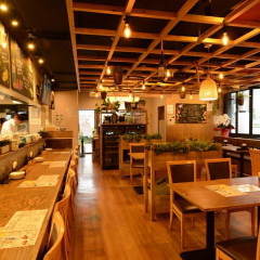 黒豚ぎょうざと中華食堂 米吉 泉店