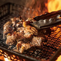完全個室 地鶏焼き鳥と築地海鮮 創作居酒屋 よりみち 新橋店_当店No1★大山どりの黒焼き