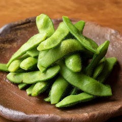 完全個室 地鶏焼き鳥と築地海鮮 創作居酒屋 よりみち 新橋店_塩ゆで枝豆