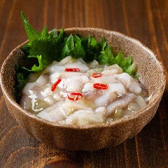 完全個室 地鶏焼き鳥と築地海鮮 創作居酒屋 よりみち 新橋店_たこわさ