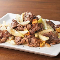 完全個室 地鶏焼き鳥と築地海鮮 創作居酒屋 よりみち 新橋店_砂肝ガーリックバターステーキ