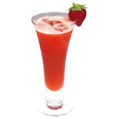 渋谷西村フルーツパーラー 町田店_苺ジュース