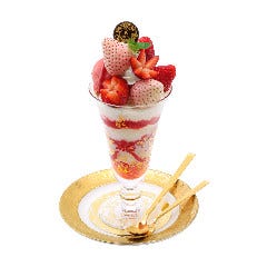 特選 初恋の香り＆あまりん苺パフェ