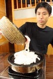 ほぼ１００％のお客様が注文される丸亀自慢のホルモン焼き