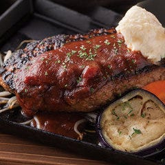 国産和牛100%ハンバーグステーキです。（限定 15食）