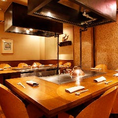 ご人数に合わせた個室空間でお料理を楽しんで頂けます。