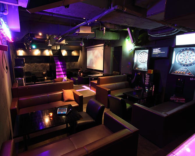 Bar Glamb バーグラム 新宿 宴会 カラオケ エンターテイメント ぐるなび
