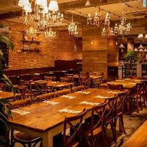 ［世界を旅した多国籍料理］Salt water by David Myersの画像