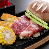 鹿児島県黒毛和牛とてんけいこ椎茸のステーキ