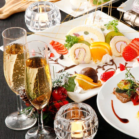 時間無制限 130種食べ飲み放題 高橋商店 横浜駅前店 お食事を楽しみながら記念日 誕生日をお祝いできるお店 ぐるなび