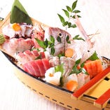 ご宴会コースに4,235円で刺身の大漁船盛の追加オプション可能！