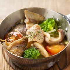 何にするか迷ったら《名物＆裏名物》を注文すべし！