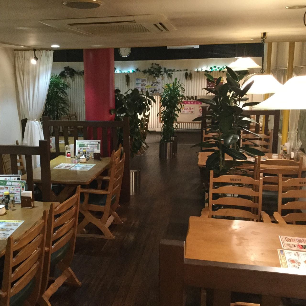 パブロカザルス都南 店内 ぐるなび