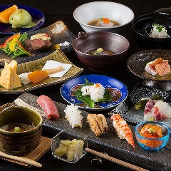 薬院 魚と日本酒おちょこ