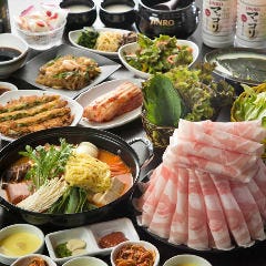 ご宴会は二大名物が一度に楽しめる「韓国フルコース」！！