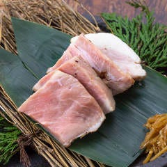 希少！岩手県産ブランド豚岩中豚の炭火焼き