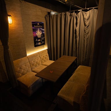 å®å
šè²žåïŒèªçæ¥ããŒãã£ãŒ DINING BAR LIBERTY æ¢
ç°åº_èœã¡çããŠéããã倧人ã®ç©ºé