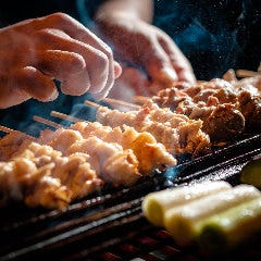 お酒の肴にもピッタリ。アラカルトメニューも豊富にご用意