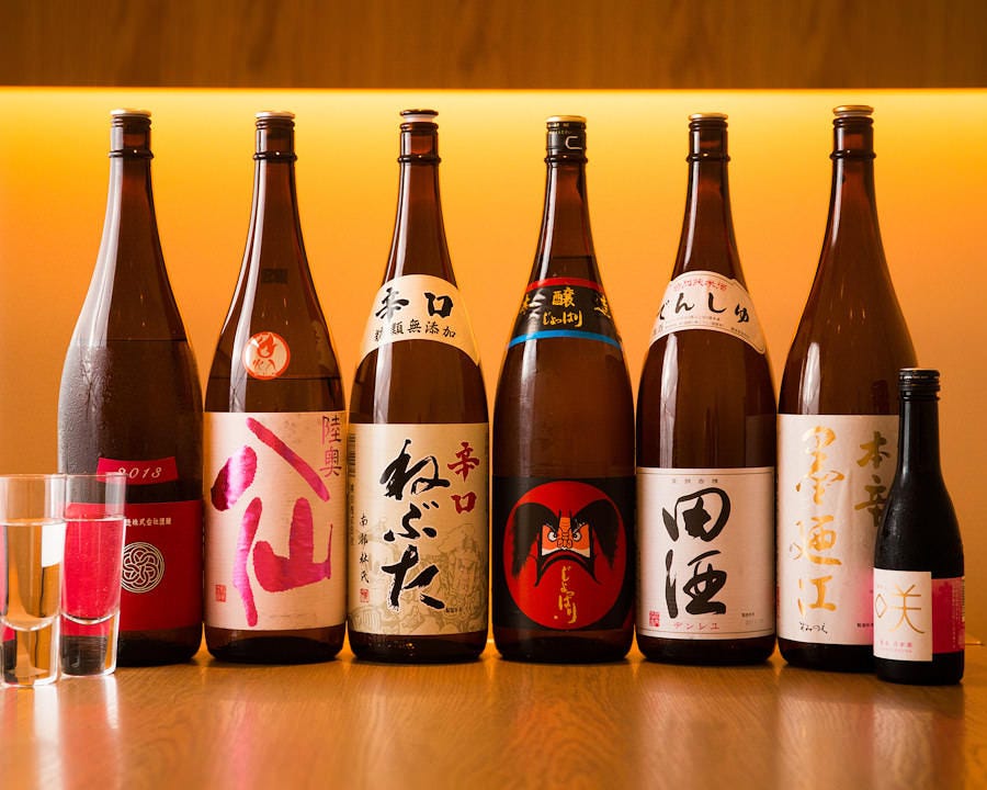銘酒など東北の日本酒
15種類ほど取り揃えています。