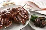タラバガニ、黒アワビ・・
新鮮な選りすぐりの食材たち