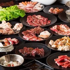 全120種以上食べ放題 焼肉 カルビ市場 天神店 