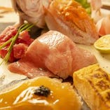 青森県の新鮮が魚介を使用した鮨