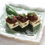 焼き豆腐の赤味噌挽肉田楽