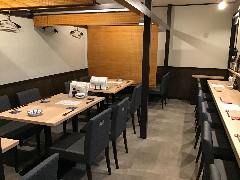 酒肴菜屋 伝一_テーブル席