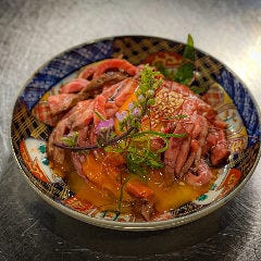 和牛モモ炙りユッケ