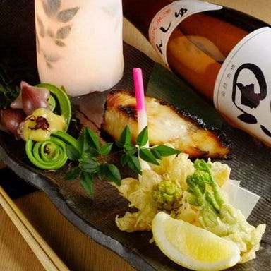 焼き鶏喰って蕎麦で〆る一 hajime  こだわりの画像