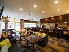 Cafe&Bar Leaf