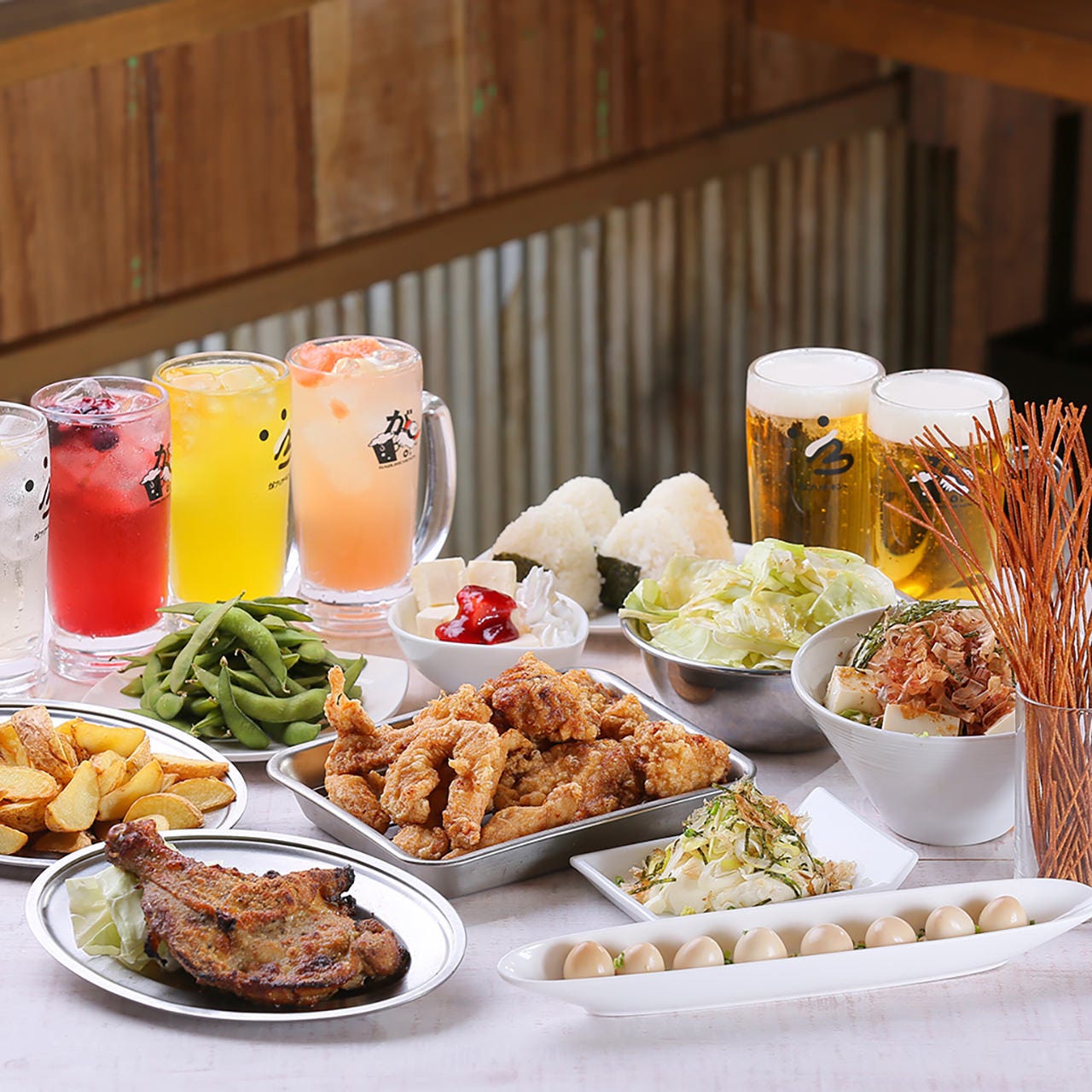 コース予約特典有 がブリチキン 満足コース 漬け込みハイボールも飲み放題 2h飲放 全12品3 300円の詳細 骨付鳥 からあげ ハイボール がブリチキン 名駅3丁目店 名駅 居酒屋 ぐるなび