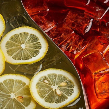 餃子 小籠包 福包酒場 横浜東口店_今SNSで話題の「火鍋サワー」発祥!