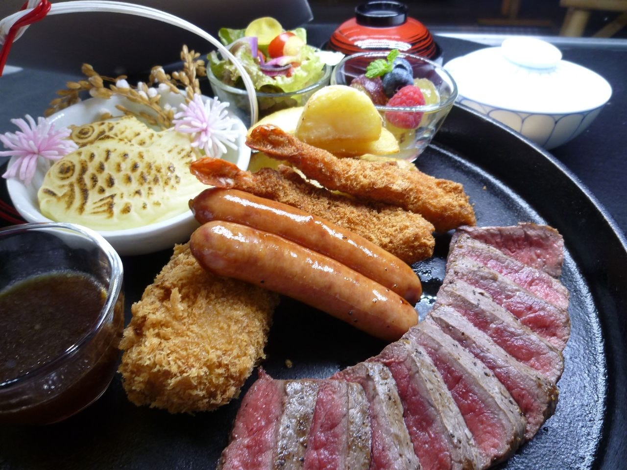 御成 町 石川