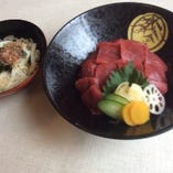 本まぐろ鉄火丼