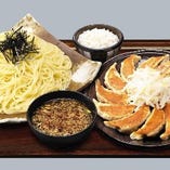 浜松餃子と濃厚つけ麺のセット