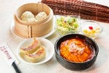 カニ肉入り天津飯＋小籠包or焼き餃子